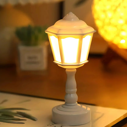 petite lampe de table lampadaire